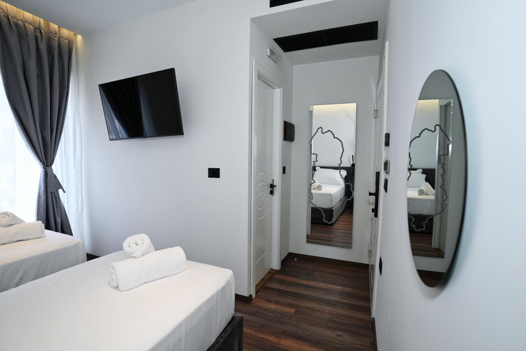 Boutique Hotel Empire Of Martin Gjirokaster Exterior photo