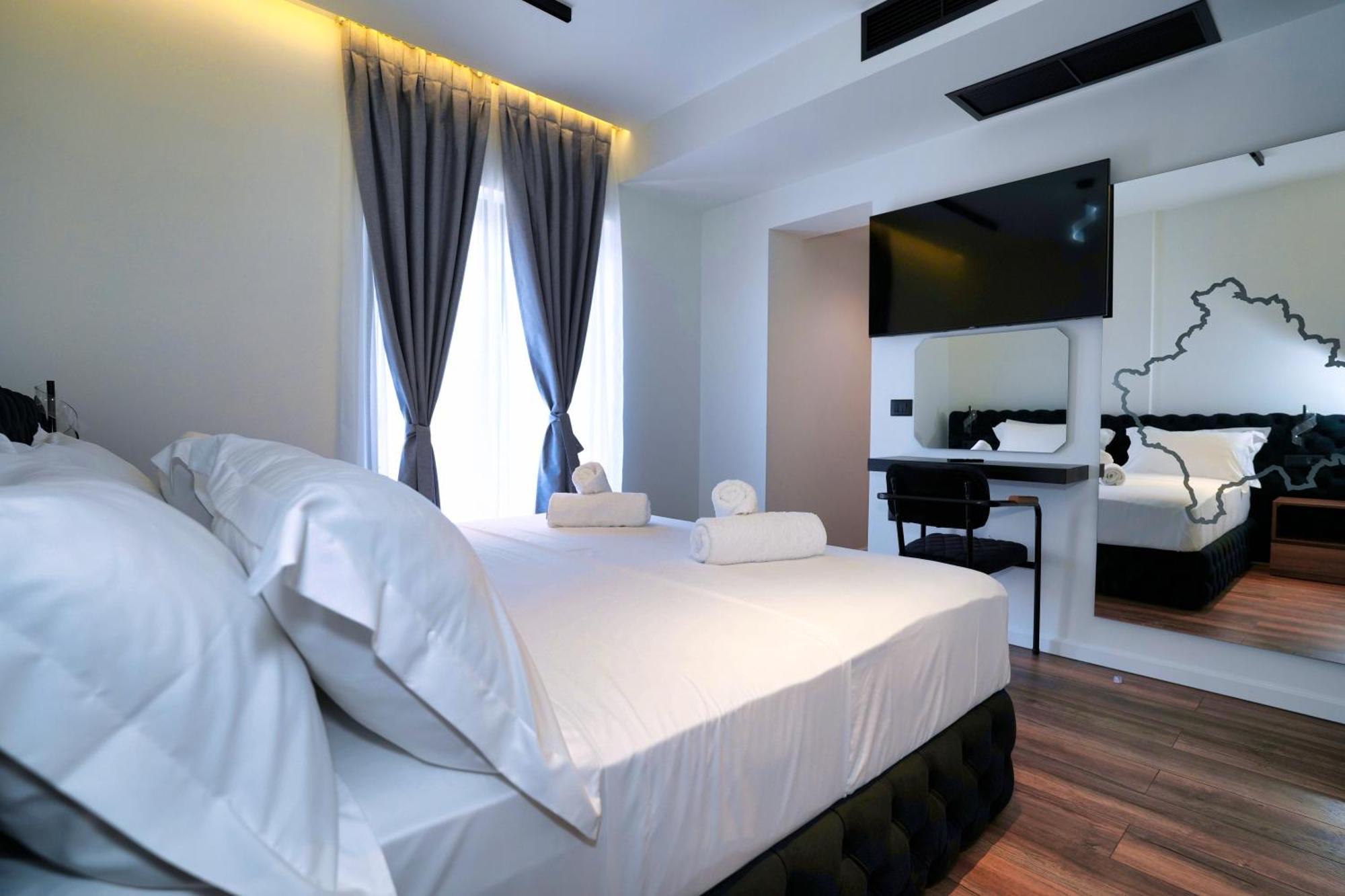 Boutique Hotel Empire Of Martin Gjirokaster Exterior photo